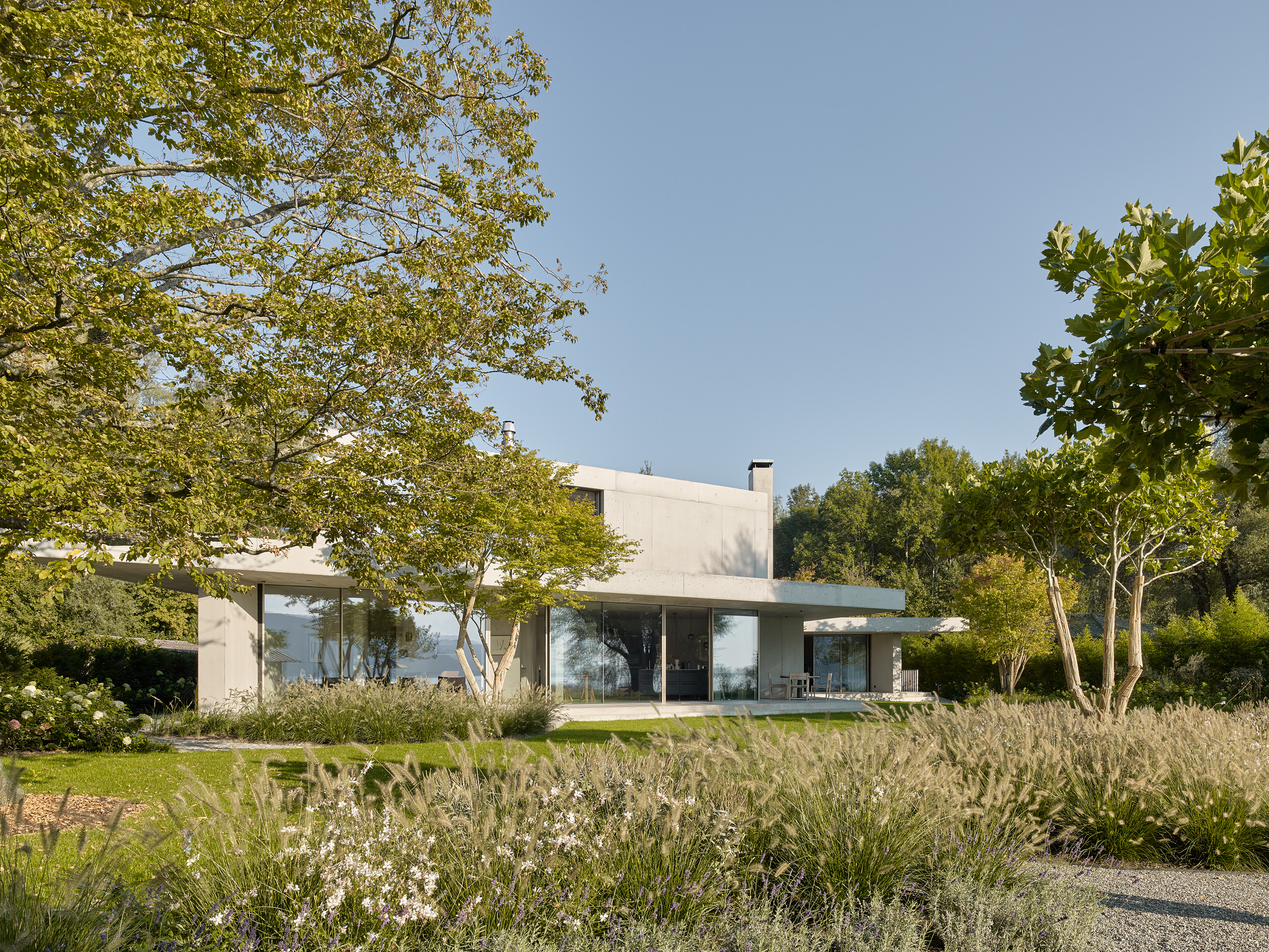 Bartbuchhofer, Haus am See